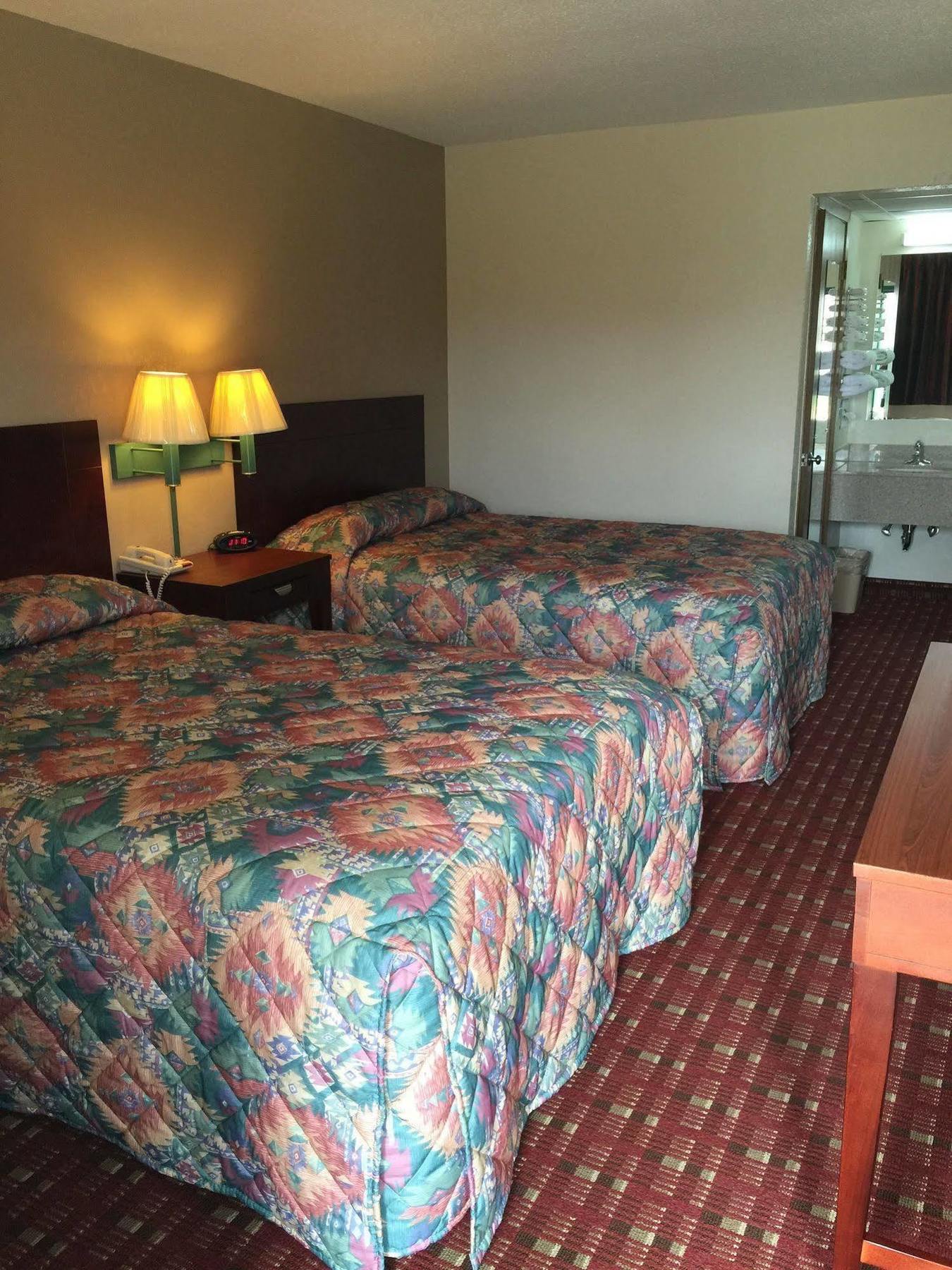 Executive Inn And Suites Dyersburg Exteriér fotografie